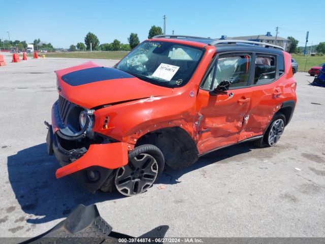 ZACCJBCT1FPB41352 Jeep Renegade Trailhawk