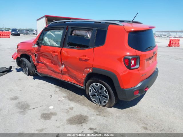 ZACCJBCT1FPB41352 Jeep Renegade Trailhawk
