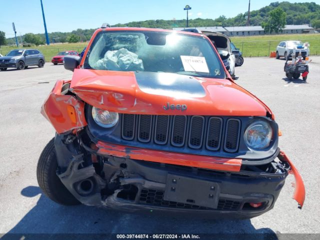 ZACCJBCT1FPB41352 Jeep Renegade Trailhawk