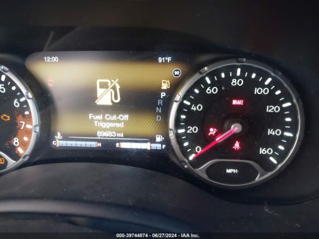 ZACCJBCT1FPB41352 Jeep Renegade Trailhawk