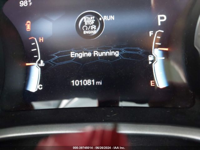 3C4NJCBBXHT668955 Jeep New Compass Latitude Fwd