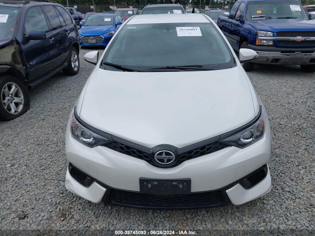 Scion IM 2016 JTNKARJE1GJ503993 Image 12