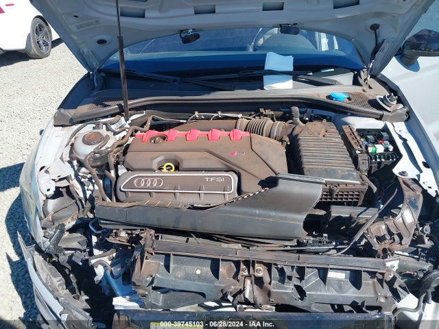 2020 AUDI RS 3 WUABWGFF6LA901970 Photo 9