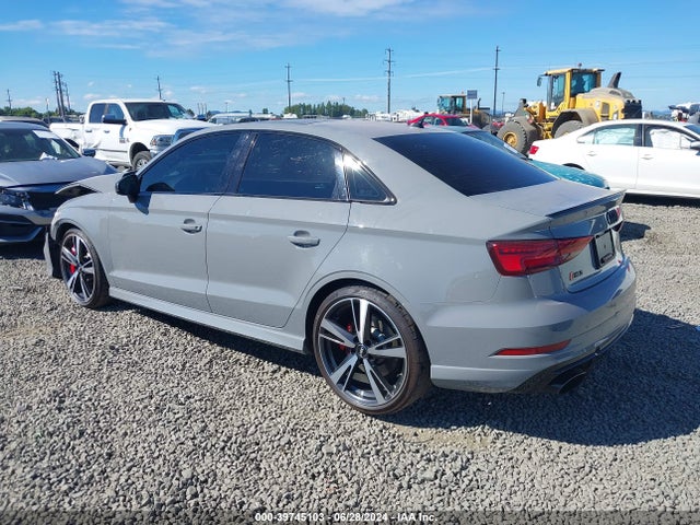 2020 AUDI RS 3 WUABWGFF6LA901970 Photo 2