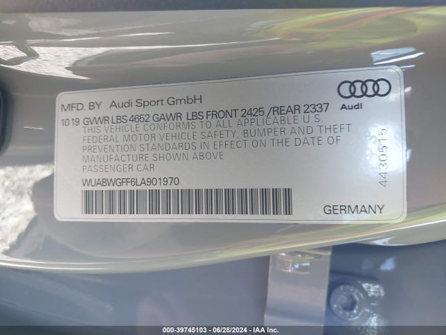 2020 AUDI RS 3 WUABWGFF6LA901970 Photo 8