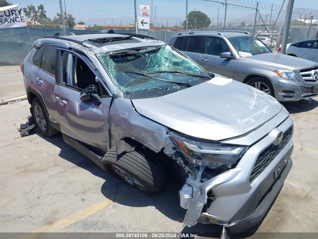 Toyota Rav4 Xle 2024 2T3W1RFV5RC264310 zdjęcie główne
