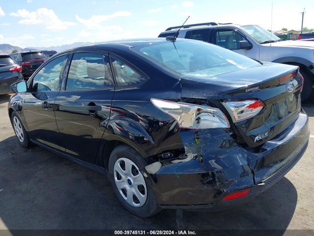 Ford FOCUS S 2017 1FADP3E26HL267040 Image 6