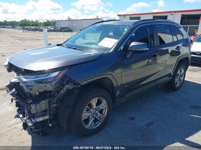 Toyota Rav4 Xle 2023 2T3W1RFV3PC227611 Image 2