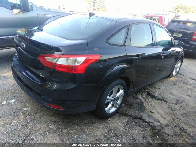 Ford FOCUS SE 2014 1FADP3F24EL268522 Image 4