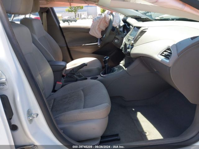 1G1BD5SM1G7274828 Chevrolet Cruze Lt Manual