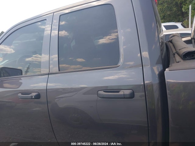 1C6RR6FG7LS161093 RAM 1500 Classic Tradesman Quad Cab 4x2 6'4 Box