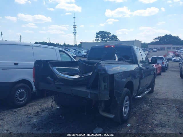 1C6RR6FG7LS161093 RAM 1500 Classic Tradesman Quad Cab 4x2 6'4 Box