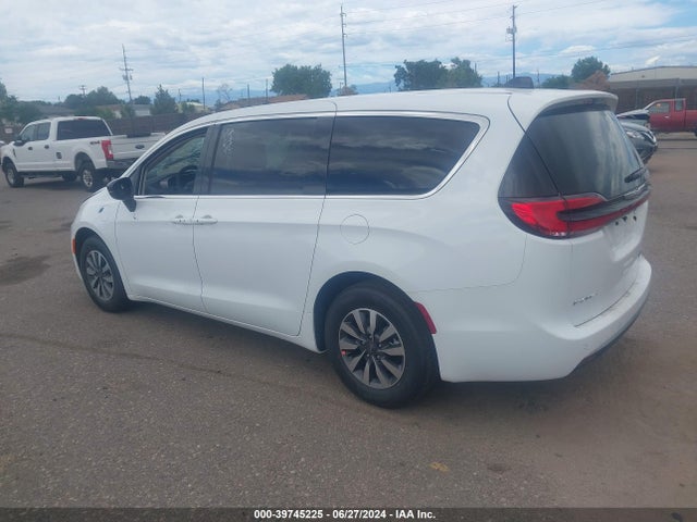 2C4RC1S72RR123719 Chrysler Pacifica Hybrid Select
