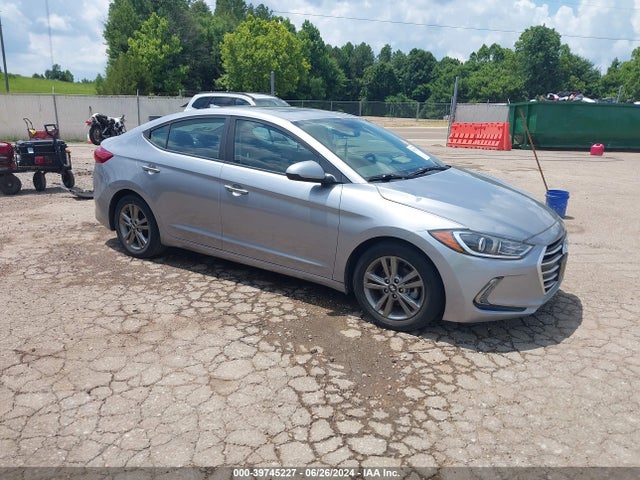2017 5NPD84LF7HH199189 main image