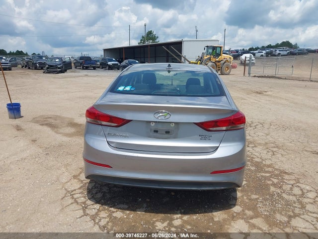 Hyundai Elantra Value Edition 2017 5NPD84LF7HH199189 Image 17