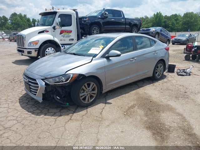 Hyundai Elantra Value Edition 2017 5NPD84LF7HH199189 Image 2