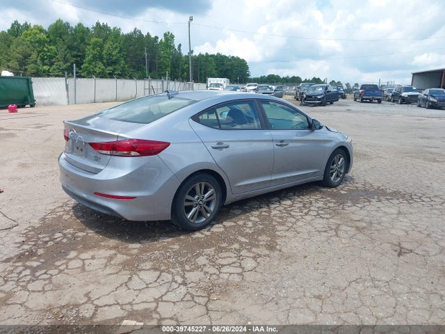 Hyundai Elantra Value Edition 2017 5NPD84LF7HH199189 Image 4