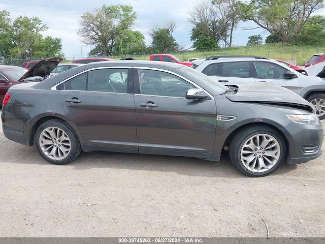 Ford Taurus Limited 2018 1FAHP2F87JG109562 Image 13