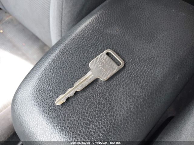 2004 MITSUBISHI LANCER SPORTBACK JA3AD29F14U011338 Photo 10