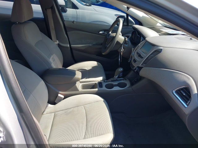 Chevrolet Cruze Ls Auto 2018 1G1BC5SM9J7181601 Image 5