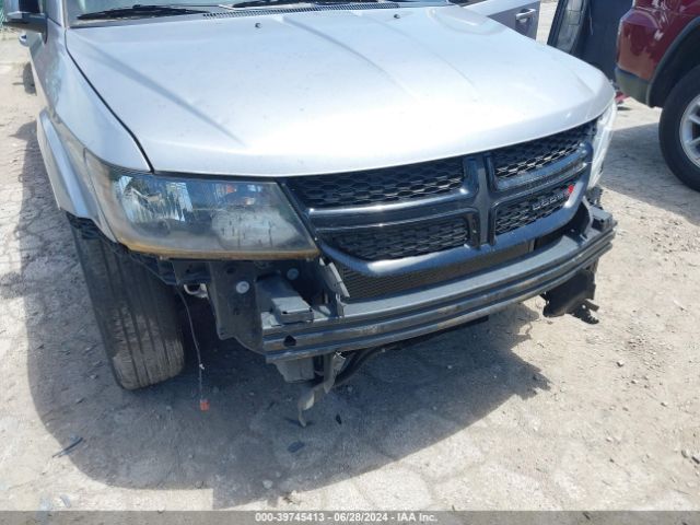 3C4PDDGG2JT467048 Dodge Journey Crossroad Awd