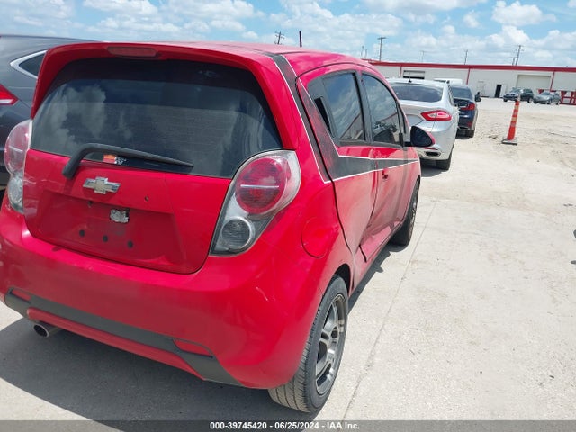 Chevrolet Spark 1lt Cvt 2015 KL8CD6S92FC741556 Image 4