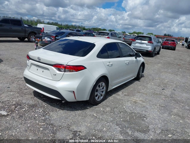 Toyota COROLLA LE 2021 5YFEPMAE8MP252609 Image 4