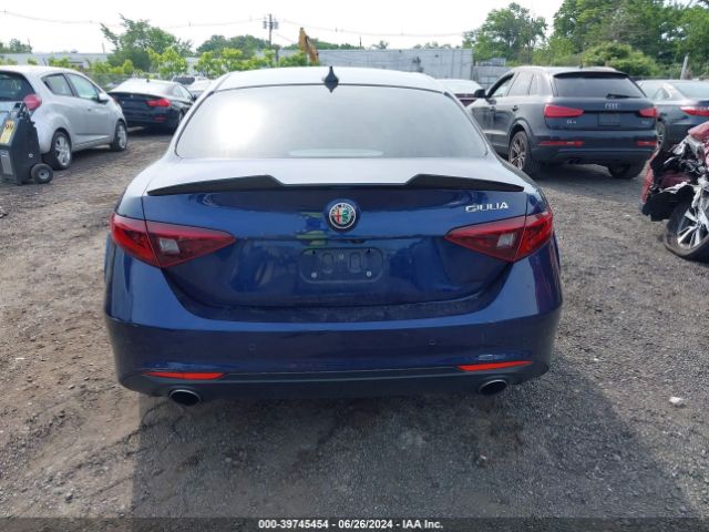 ZARFAECN6H7556382 Alfa Romeo Giulia Ti Rwd