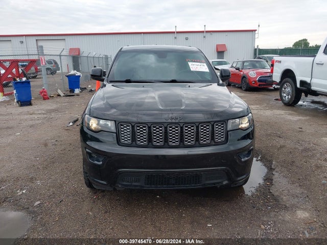 1C4RJFAGXJC120438 Jeep Grand Cherokee Altitude 4x4