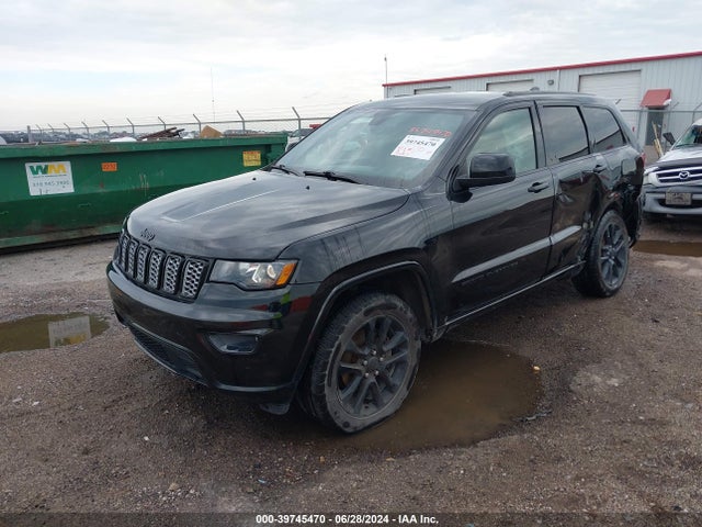 1C4RJFAGXJC120438 Jeep Grand Cherokee Altitude 4x4