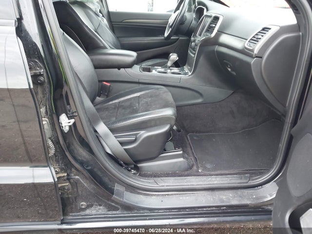 1C4RJFAGXJC120438 Jeep Grand Cherokee Altitude 4x4