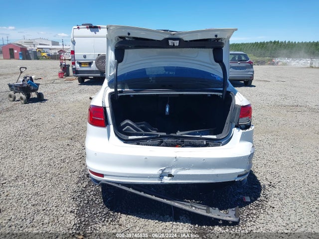 3VW4T7AJ2GM334883 Volkswagen Jetta 2.0t Gli Sel