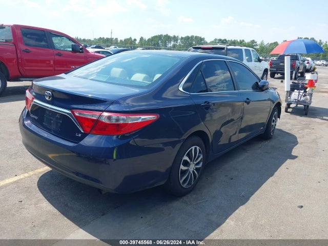 Toyota CAMRY LE 2015 4T4BF1FK0FR447565 Image 4