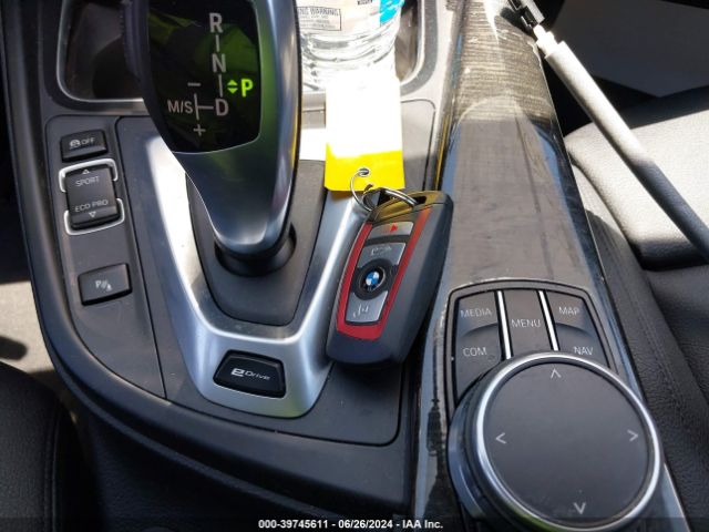 WBA8E1C5XJA178007 BMW 330e Iperformance