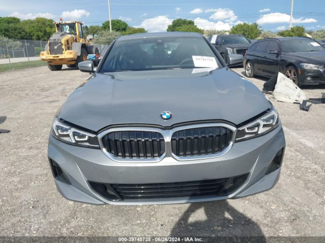 3MW89FF01R8E16609 BMW 3 Series 330i Xdrive