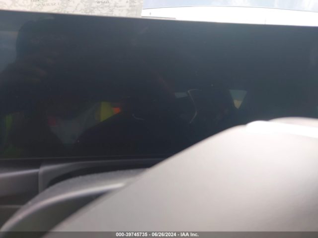 3MW89FF01R8E16609 BMW 3 Series 330i Xdrive