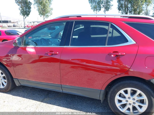 Chevrolet EQUINOX LT 2018 2GNAXSEV5J6317272 Image 14