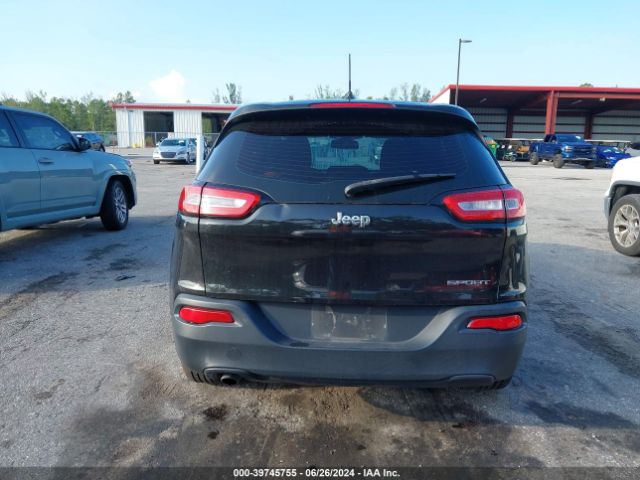 1C4PJLABXGW159063 Jeep Cherokee Sport