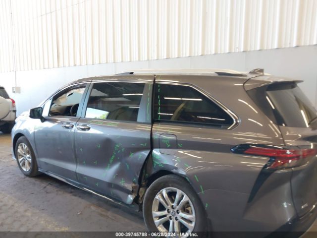 5TDESKFC9PS097400 Toyota Sienna Platinum