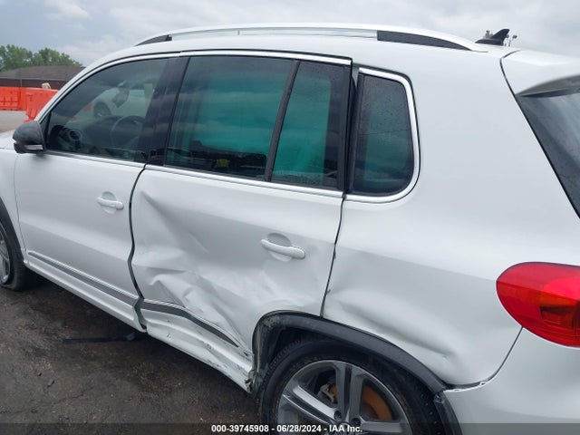 WVGUV7AX0HK015407 Volkswagen Tiguan 2.0t Sport