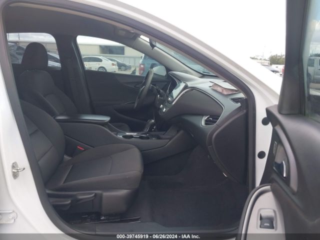 2019 CHEVROLET MALIBU 1G1ZB5ST5KF223956 Photo 4