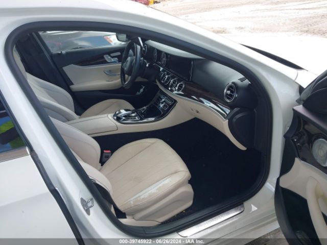 WDDZF4JB3HA193205 Mercedes-Benz E 300