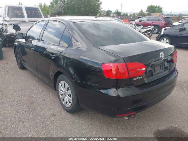 3VW2K7AJ0EM431880 Volkswagen Jetta 2.0l S