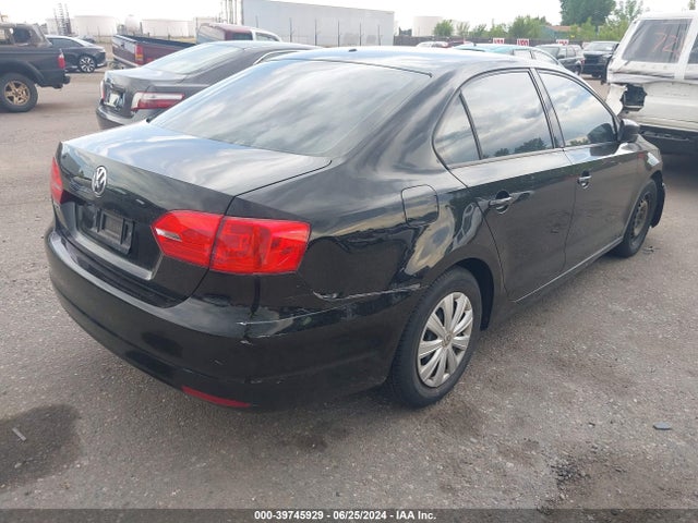 3VW2K7AJ0EM431880 Volkswagen Jetta 2.0l S