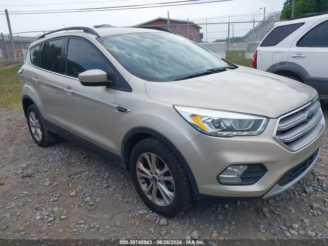 Ford ESCAPE SE 2017 1FMCU0GD2HUC47384 Image 1