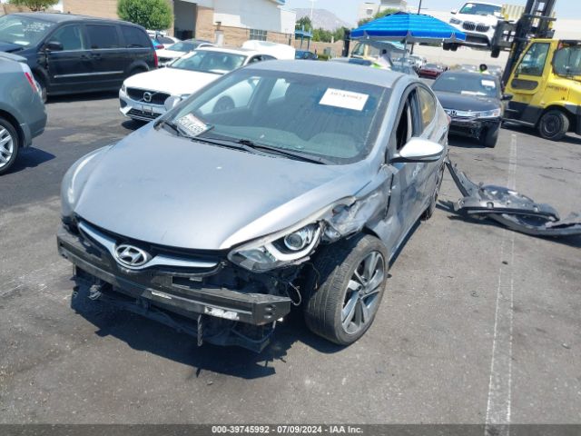 KMHDH4AE9FU329045 Hyundai Elantra Limited