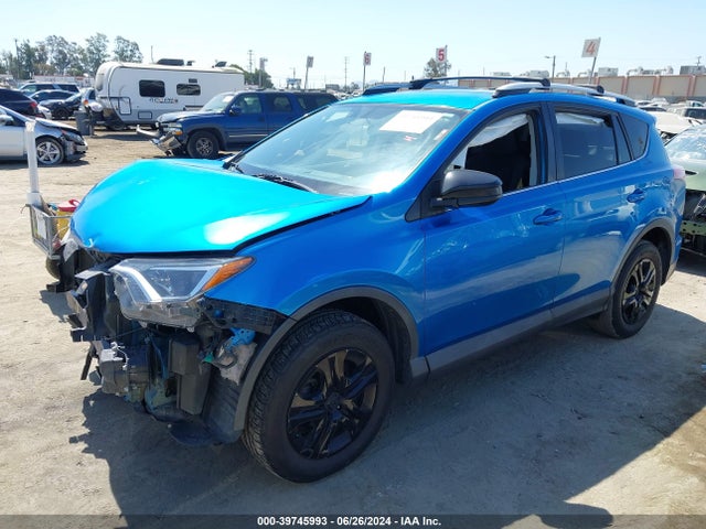 Toyota RAV4 LE 2016 2T3ZFREV1GW275140 Image 2