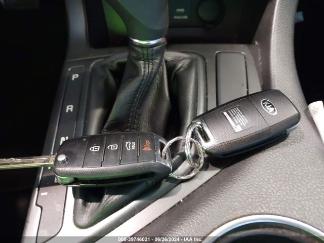 KIA Optima Lx 2015 5XXGM4A77FG440200 Image 11