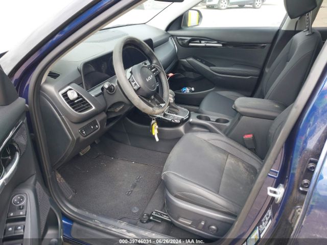 KNDERCAA7R7531530 KIA SELTOS EX