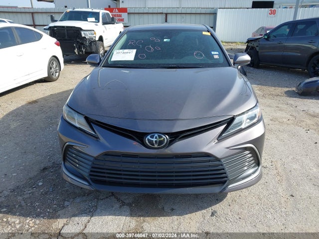Toyota CAMRY LE 2022 4T1C11AK2NU628220 Image 13